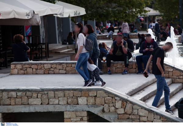 Νέα Σμύρνη: Μπλόκο στη διέλευση των delivery στην κεντρική πλατεία