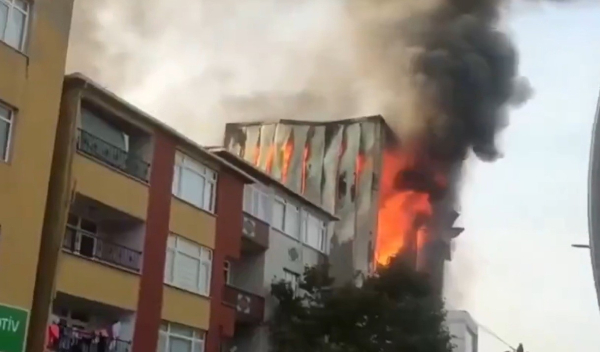 Τουρκία: Έξι νεκροί μετά από φωτιά σε αποθήκη αρωμάτων (Βίντεο)