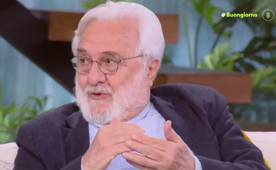 Γιάννης Σμαραγδής για τη σύζυγό του: «Ντρεπόμουν απέναντί της - Ήταν ένας άγγελος»