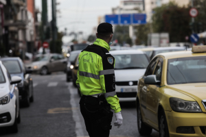Τροχαίο-σοκ γνωστού ηθοποιού στη λεωφόρο Συγγρού: Τον παρέσυρε αυτοκίνητο (βίντεο)