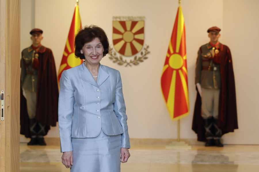 Η Σιλιάνοφσκα ξαναχτυπά: Θα χρησιμοποιώ τον όρο «Μακεδονία», αλλά «σέβομαι» την Συμφωνία των Πρεσπών