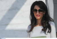 Η Αμάλ Κλούνεϊ βραβεύτηκε για το έργο της σχετικά με τα ανθρώπινα δικαιώματα