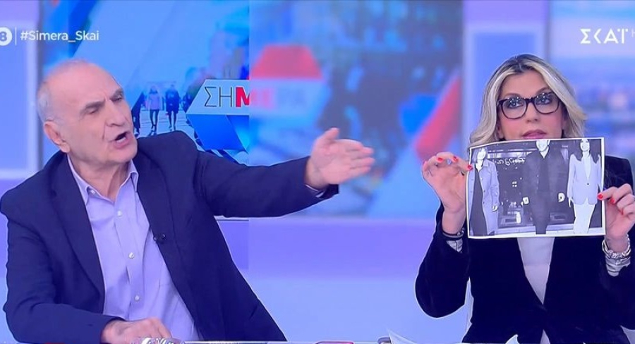 Ο ΣΥΡΙΖΑ «αδειάζει» τον Γιώργο Βαρεμένο και «καρφώνει» την Άννα Καραμανλή για το επεισόδιο on air