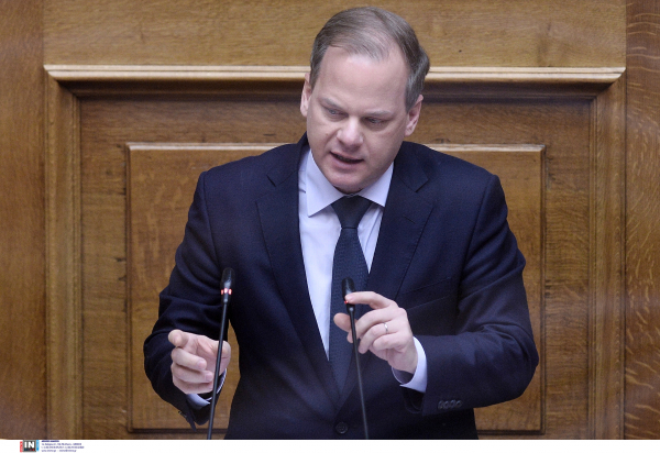 Θετικός στον κορονοϊό ο Κώστας Καραμανλής