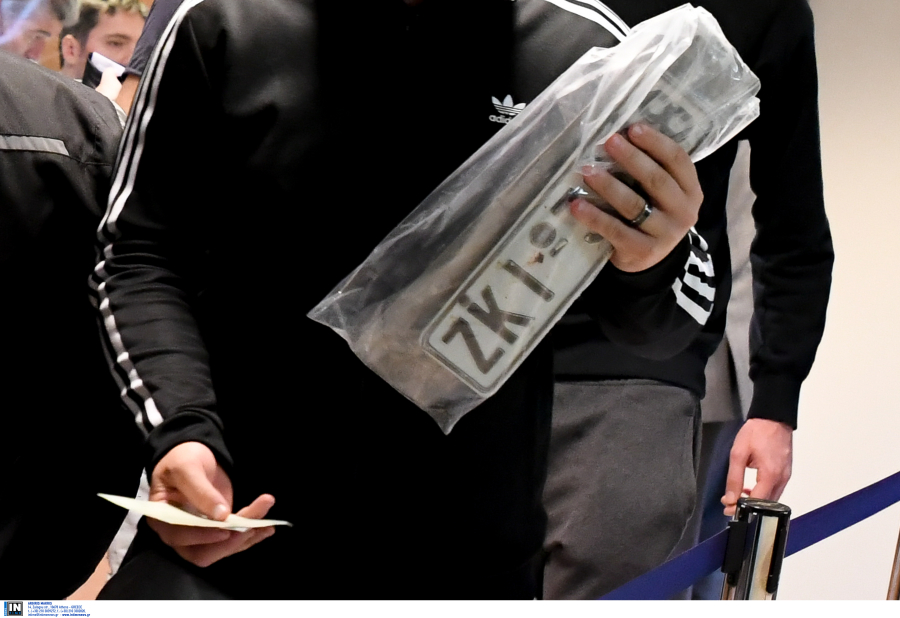 Δήμος Αθηναίων: Επιστρέφονται πινακίδες ΙΧ και δικύκλων λόγω Χριστουγέννων, ποιοι εξαιρούνται