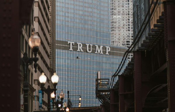 Εκτός του παγκόσμιου ελάχιστου φόρου 15% οι αμερικανικές πολυεθνικές