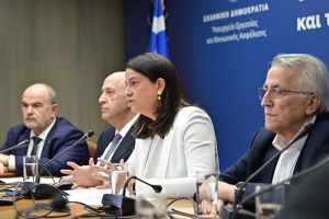 Συλλογικές συμβάσεις εργασίας: Τι κρύβει η νέα συμφωνία - Τα θολά σημεία
