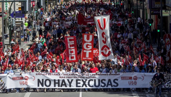 Χιλιάδες άνθρωποι στους δρόμους της Μαδρίτης για να καταγγείλουν την εργασιακή ανασφάλεια