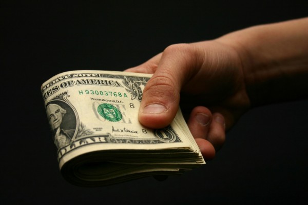 37 εκατ. δολάρια από την Ελλάδα για την ανοικοδόμηση του Λιβάνου