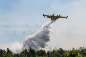 Φωτιά Εύβοια: Συγκλονίζουν οι περιγραφές των πιλότων των Καναντέρ