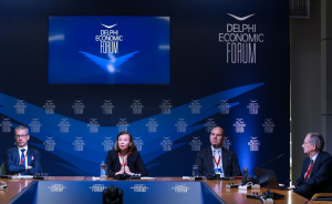 Φόρουμ Δελφών: «Έρχεται αύξηση των επιτοκίων από την ΕΚΤ το β΄ εξάμηνο»