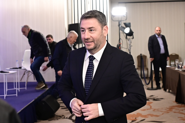 Ανδρουλάκης: Η αποτίμηση της συνάντησης με τον Μητσοτάκη για τις εξελίξεις στη Μέση Ανατολή (Βίντεο)