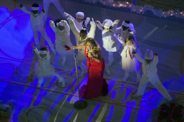 «All I Want for Christmas Is You»: Πόσα χρήματα βγάζει κάθε χρόνο η Mariah Carey