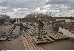 Η συνέχιση της ρωσικής εισβολής στην Ουκρανία και η ανησυχία για τους επόμενους μήνες