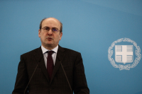 Χατζηδάκης κατά ΣΥΡΙΖΑ για την άδεια μητρότητας: «Το τερμάτισαν, υπόσχονται κάτι που είναι ήδη πραγματικότητα»