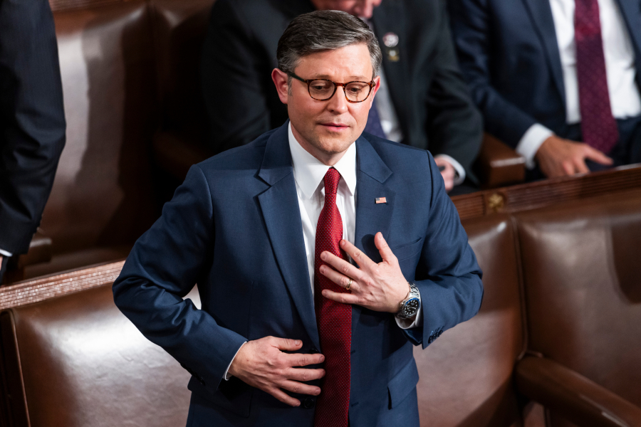 ΗΠΑ: Ο Μάικ Τζόνσον επανεξελέγη οριακά πρόεδρος της Βουλής των Αντιπροσώπων