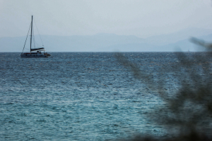 Παξοί: Προσάραξε ιστιοφόρο με 15 επιβαίνοντες