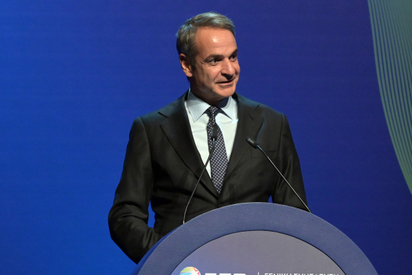 Μητσοτάκης: Στήριξη σε 1,2 εκατ. νοικοκυριά για τη θέρμανση - Οι ανακοινώσεις για social media, παιδικούς σταθμούς και ΕΣΥ