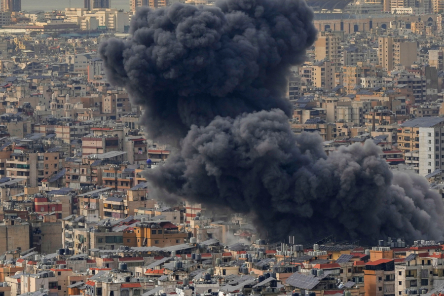 Ισραήλ: Αεροπορικές επιθέσεις σε Δαμασκό και Χάμα