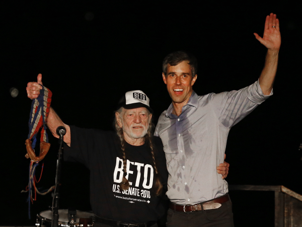 Γουίλι Νέλσον: Κυκλοφόρησε τo νέο του βιβλίο με μυστικά από την 70χρονη καριέρα του