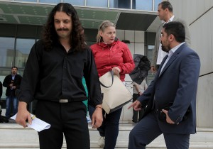 Συνελήφθη ο Μπαρμπαρούσης - Κατόπιν εορτής οι δηλώσεις μεταμέλειας
