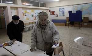 Εκλογές 2015: Μικρή διαφορά μεταξύ ΣΥΡΙΖΑ και ΝΔ δείχνει νέα δημοσκόπηση