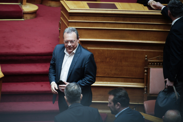 Ο ΣΥΡΙΖΑ μπροστά στο απόλυτο αδιέξοδο: Προ των πυλών η ρήξη στην Κουμουνδούρου - «Κλειστά χαρτιά» από Φάμελλο