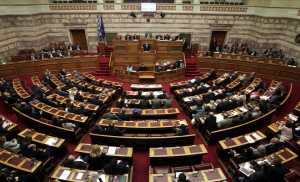 Έντονη αντιπαράθεση στη Βουλή λόγω της ευεργετικής διάταξης για τον Σάββα Ξηρό