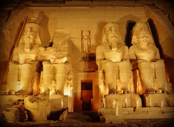 Γερμανοί και Αιγύπτιοι αρχαιολόγοι ανακαλύπτουν την αρχαία πόλη των νεκρών