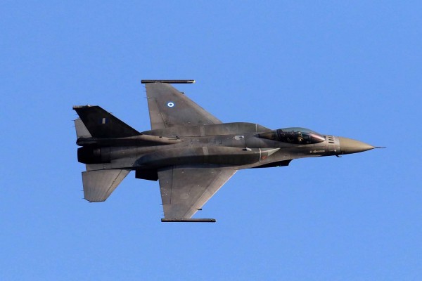 «Γαϊτανάκι» παραβιάσεων και μία εμπλοκή στο Αιγαίο