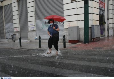 Καιρός: Μπόρες, βροχές και καταιγίδες σχεδόν σε όλη τη χώρα -Έντονες καταιγίδες και στην Αττική
