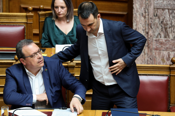 Διάλογος μετ&#039; εμποδίων για ΣΥΡΙΖΑ-Νέα Αριστερά