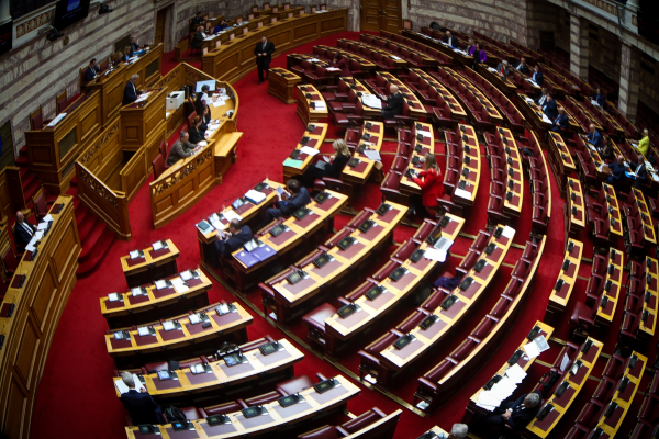 Εχουν επαφή με την πραγματικότητα οι ηγεσίες των κομμάτων της προοδευτικής αντιπολίτευσης;