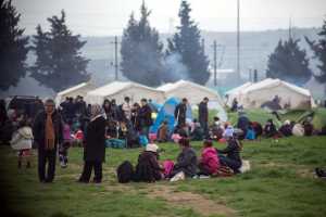 Άνοιξαν τα σύνορα οι Σκοπιανοί μόνο για 400 πρόσφυγες