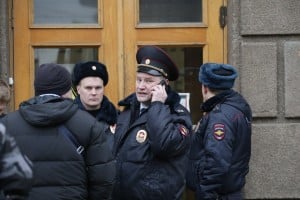 Επίθεση με μαχαίρια εναντίον αστυνομικών στη Ρωσία