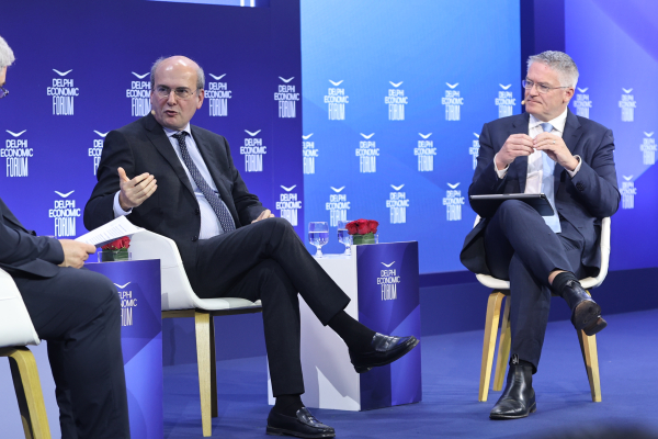 ΟΟΣΑ και Αθήνα σχεδιάζουν νέα «εργαλειοθήκη» για την Ελλάδα