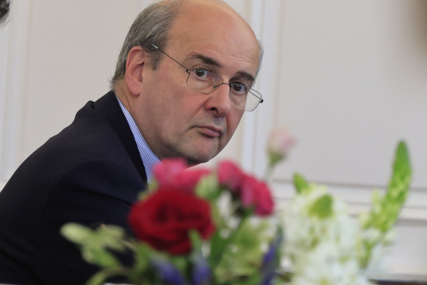 Χατζηδάκης: Αυτονόητη υποχρέωσή μας η μη άσκηση ένδικων μέσων για Τέμπη