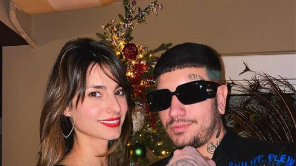 Snik: Διέγραψε τις κοινές φωτογραφίες του με την Ηλιάνα Παπαγεωργίου (βίντεο)