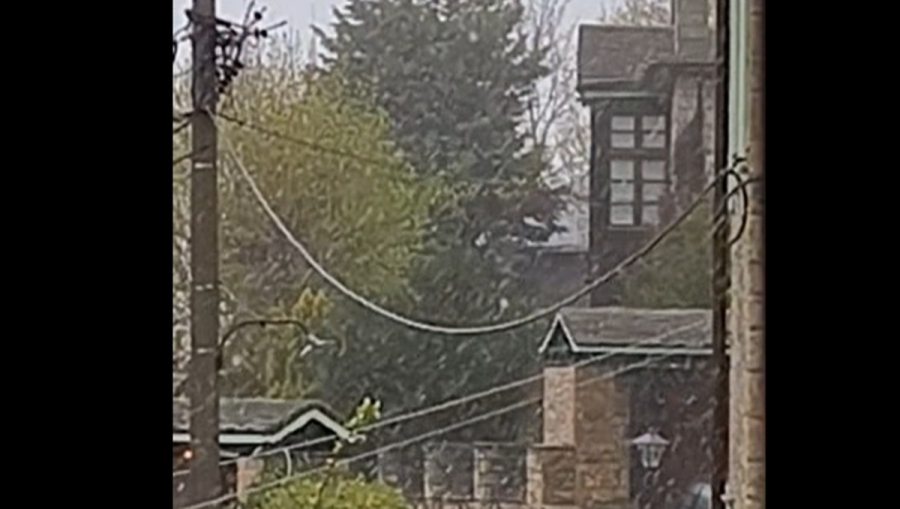 Σάκης Αρναούτογλου: Χιόνια τώρα στο Νυμφαίο - Δείτε το βίντεο