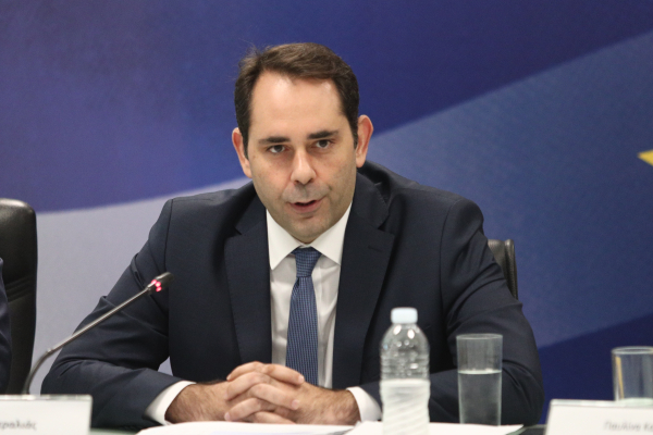 Πετραλιάς για Πιερρακάκη: Διεθνής αναγνώριση των επιτευγμάτων της χώρας μας η υποψηφιότητά του για την προεδρία του Eurogroup