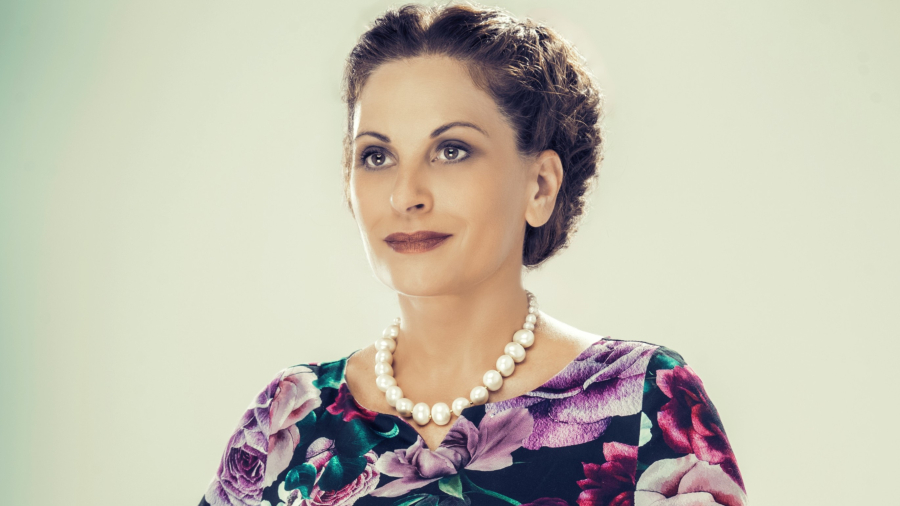 Η Θεοφανία Παπαθωμά συγκινεί και συγκινείται ως Σοφία Βέμπο