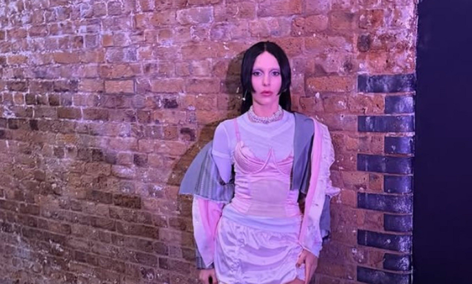 Τάμτα: Το νέο βίντεο κλιπ για το τραγούδι «Αυτοταπείνωση» σε κινηματογραφική μορφή