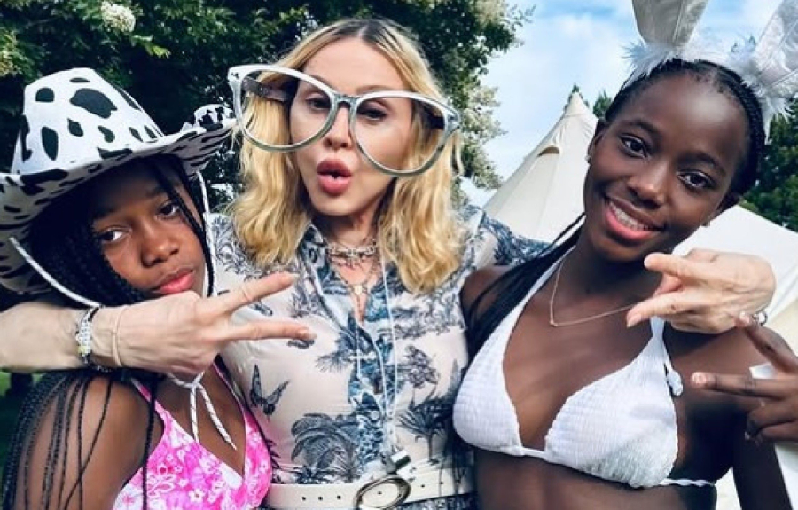 Μαντόνα: Τα «παρασκήνια» από το πάρτι για τα 13α γενέθλια των διδύμων