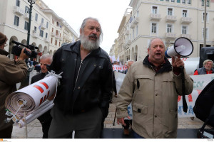 Προεκλογικός μποναμάς 658 εκατ. ευρώ- στο τραπέζι το δώρο σε συνταξιούχους και δημοσίους υπαλλήλους