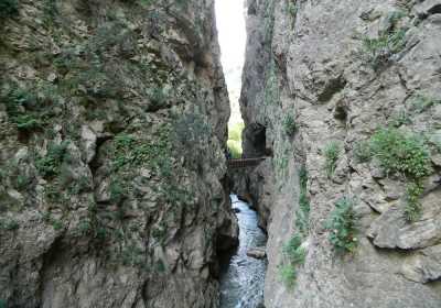 Τραγωδία: Νεκρό 10χρονο παιδί στο φαράγγι του Βουραϊκού