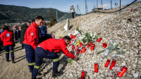 Γιαγιά 20χρονου Γεράσιμου, μοναδικού επιζώντα από το πρώτο βαγόνι: Μας είπαν να είμαστε έτοιμοι για όλα