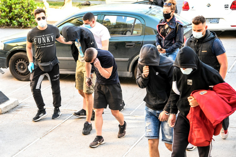 Νέα Σμύρνη: Ελεύθεροι με περιοριστικούς όρους οι κατηγορούμενοι για την επίθεση στον 60χρονο