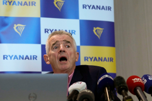 Επική απάντηση Ryanair στον Μασκ: Ξεκινάμε πώληση θέσεων «μεγάλων ηλιθίων» μόνο 16,99 ευρώ
