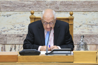 Κακλαμάνης για Σπίρτζη: Το αίτημά του τον τιμά, αλλά δεν μπορεί να ικανοποιηθεί λόγω Συντάγματος