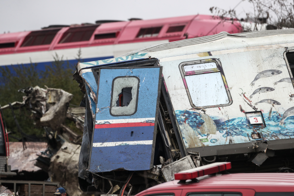 Μόνο το 12,1% θεωρεί πως ήταν «ανθρώπινο λάθος»- Το 87% εντοπίζει «και άλλες ευθύνες»